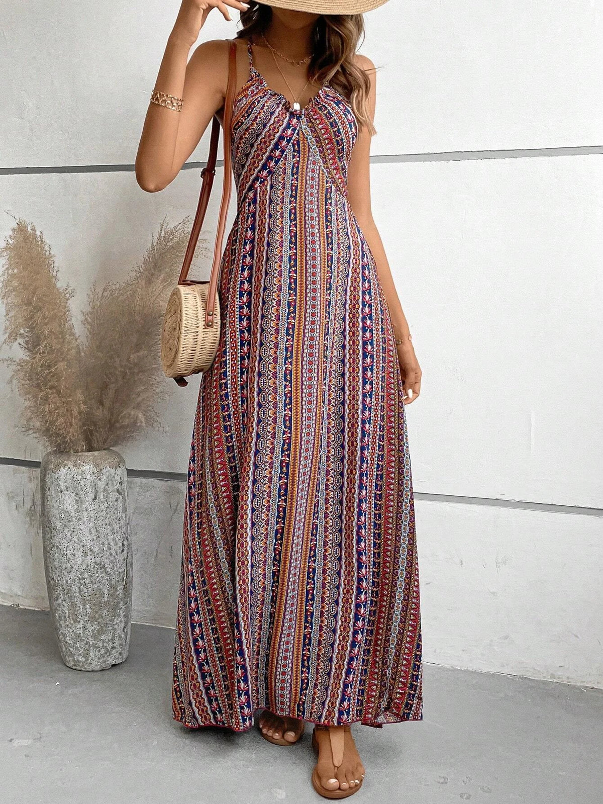 Damen Sommerkleid mit ethnischem Muster, rückenfrei, geteilter Oberschenkel, Damen-Sommerkleidung, Boho-Mode, Rüschenbesatz, langes Kleid für den Strand