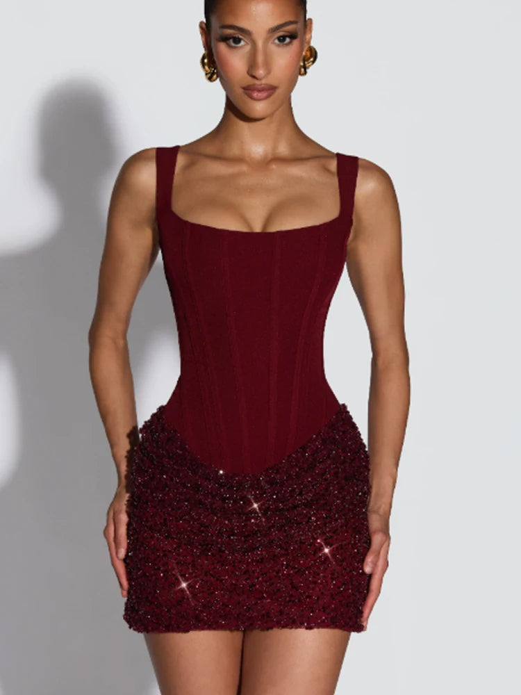 Einfarbiges Plissiertes Trägerloses Kleid Schickes Schulterfreies Rückenfreies Hochgeschnittenes Kleid mit Schlitz 2026 Neues Abendkleid